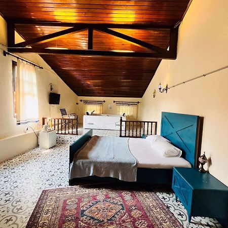 Mehmet Arif Bey Boutique Hotel Анталия Екстериор снимка