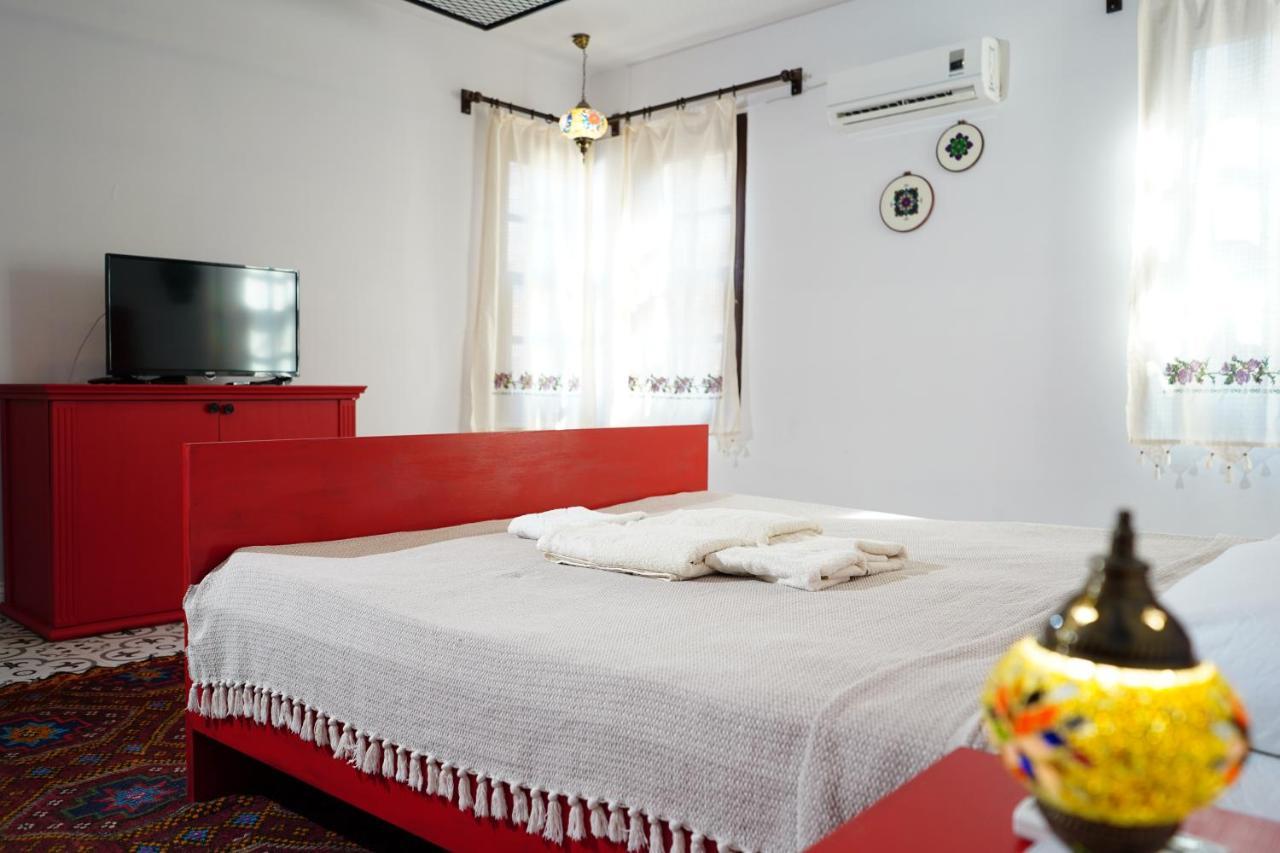 Mehmet Arif Bey Boutique Hotel Анталия Екстериор снимка
