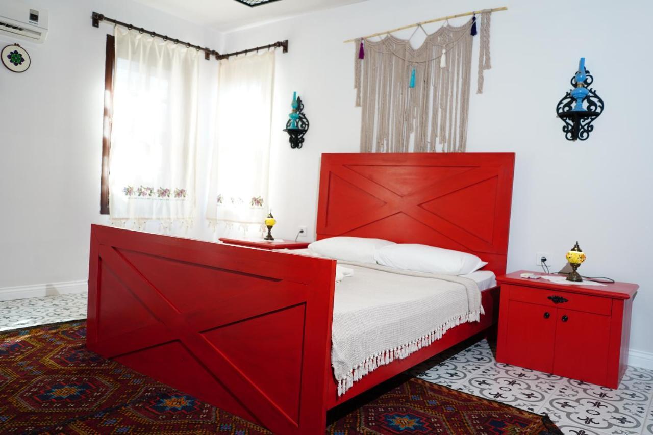 Mehmet Arif Bey Boutique Hotel Анталия Екстериор снимка