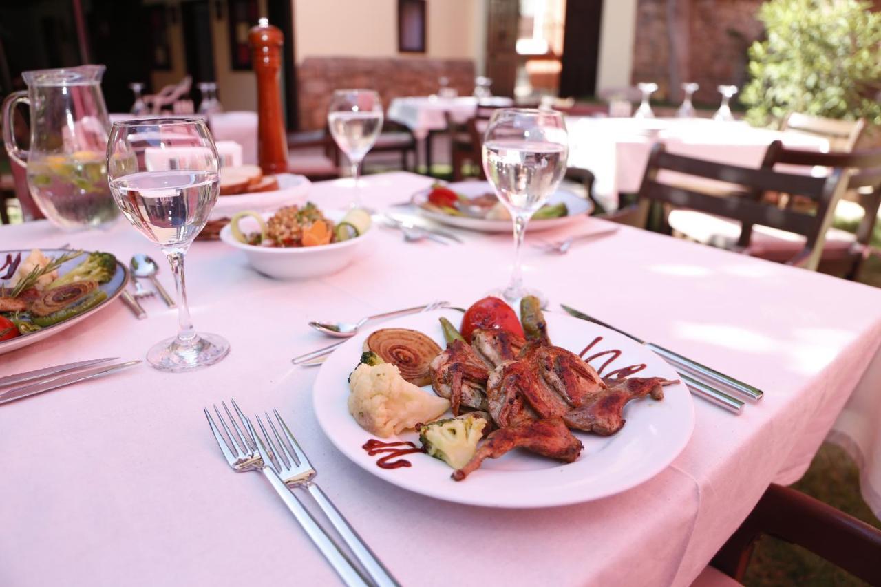 Mehmet Arif Bey Boutique Hotel Анталия Екстериор снимка