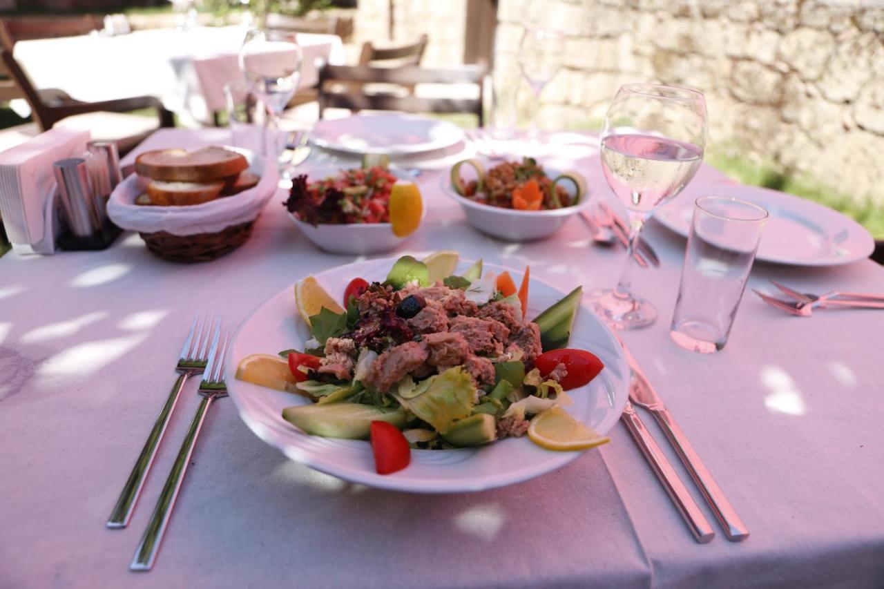 Mehmet Arif Bey Boutique Hotel Анталия Екстериор снимка